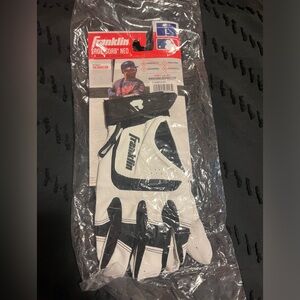 Franklin youth batting gloves